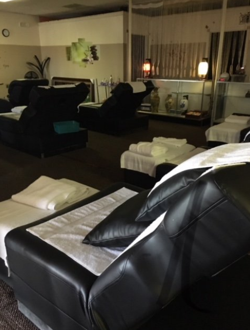Lam Lua Massage & Foot Spa