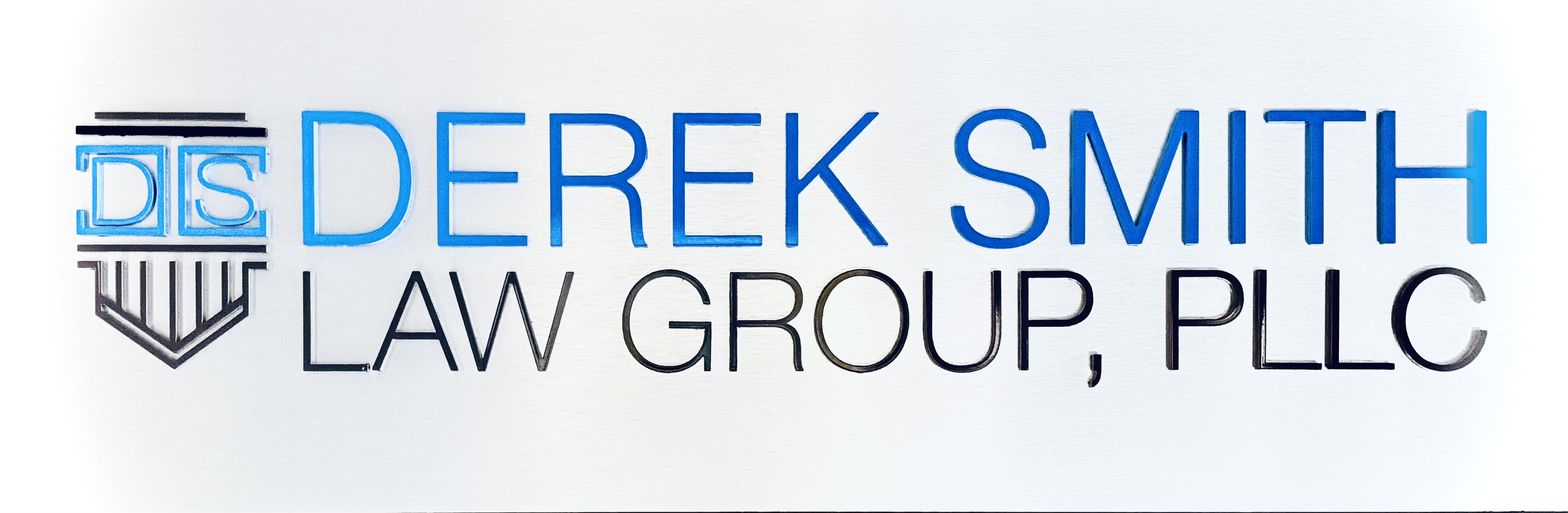 Derek Smith Law Group, PLLC Logo